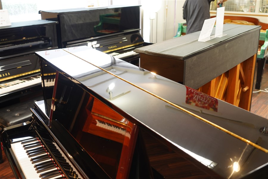 希少アップライトピアノ】UX100が新入荷！ - ピアノ専門店 Piano