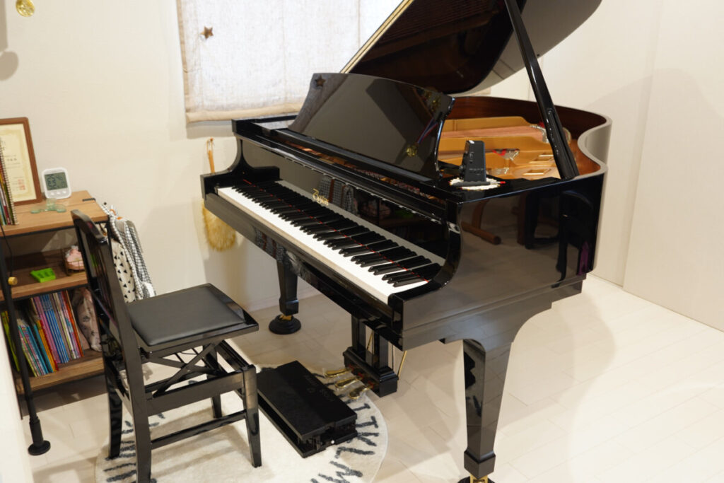 輸入ピアノ】ボストングランドピアノGP163PEをお納めさせていただき