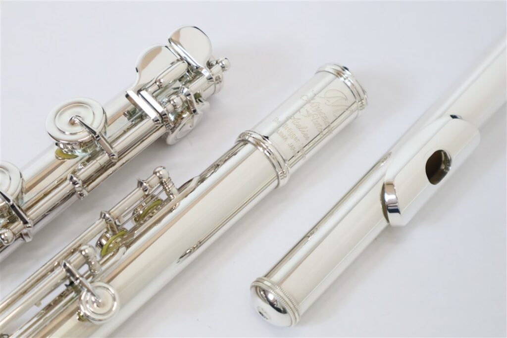 高価買取り】〈ミヤザワ〉フルート買取りさせていただきました