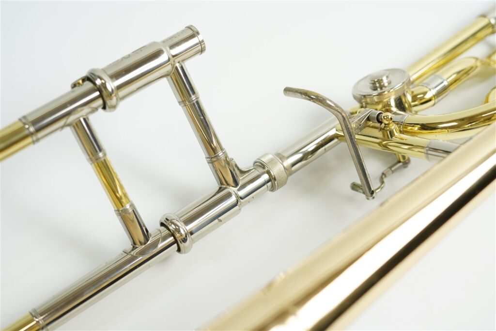 高価買取】テナーバストロンボーン〈ヤマハ〉YSL-882UGを買取り
