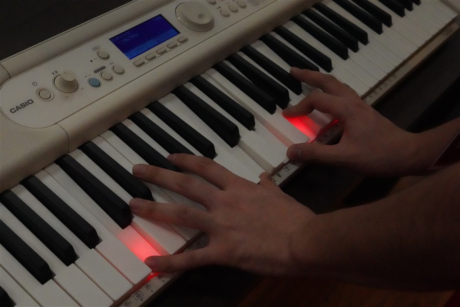 CASIO 光る鍵盤「LK520」登場！ - ピアノ専門店 ピアノクラウド高岡 