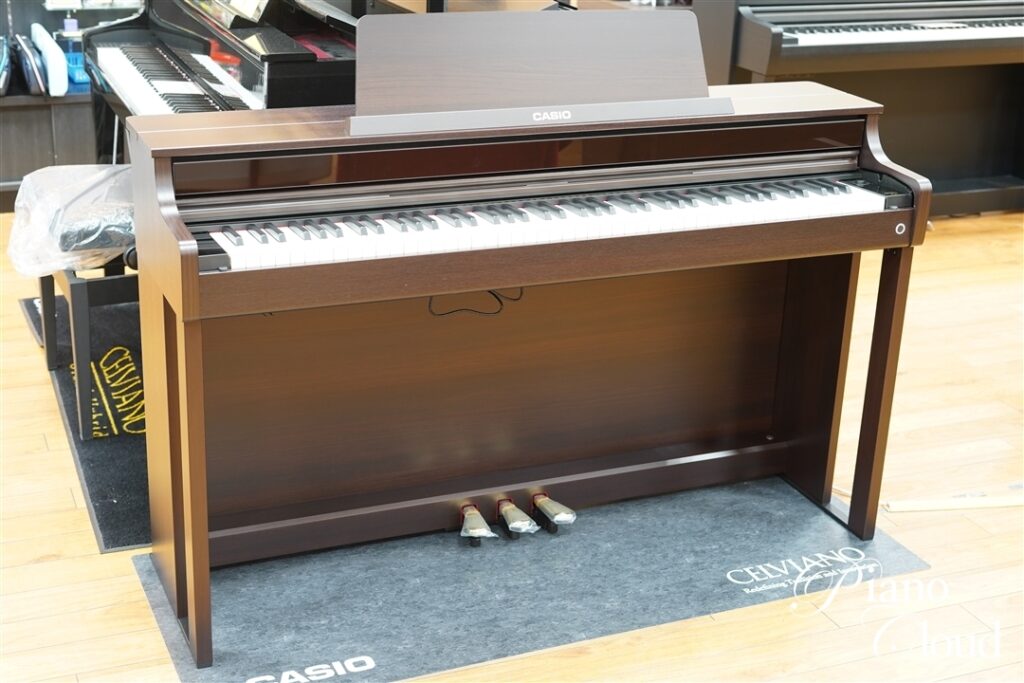 CASIO APシリーズの新色グレーベージュを店頭にてご覧いただけます
