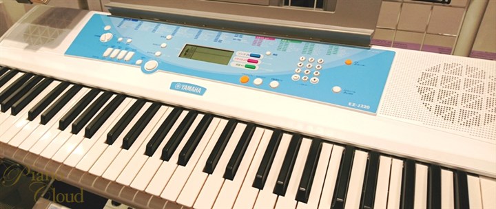 電子キーボード YAMAHA EZ-J220 61鍵盤☆光る鍵盤 | ピアノ専門店 Piano Cloud 富山 | MPC楽器センター富山