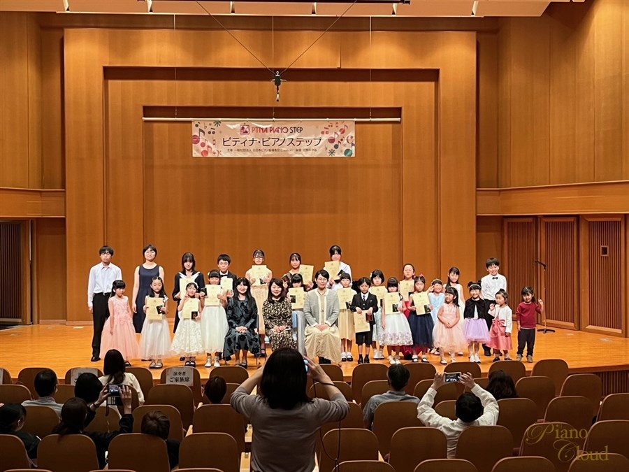 おすすめ！100 110 フェンディ  ファミリア  スヌーピー　ピアノ　発表会 k0184_05.jpg