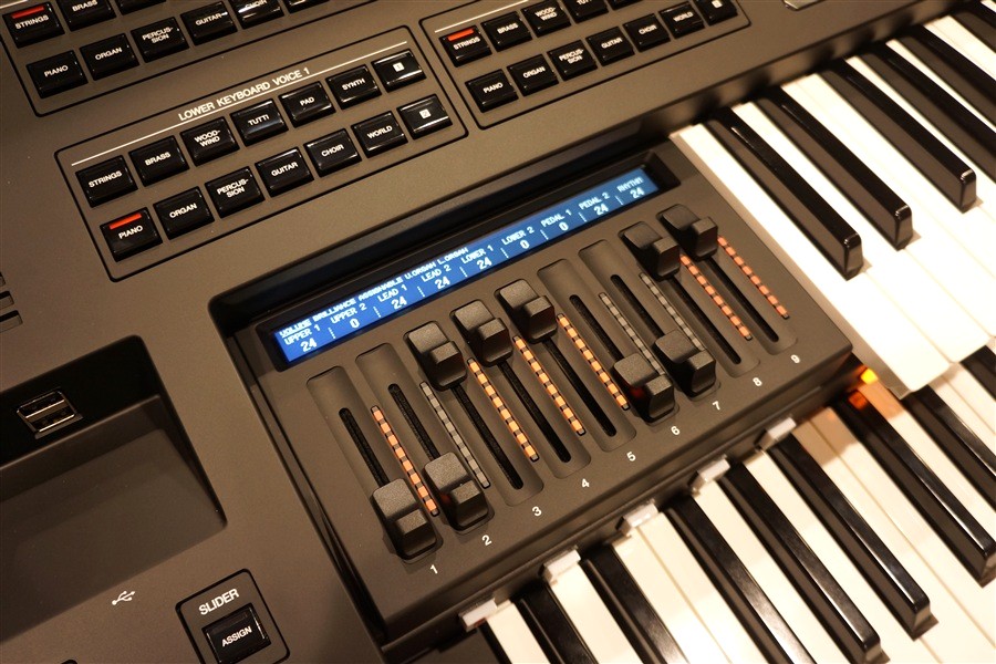 2/20（金）展示開始しました】エレクトーン新モデル ELS-03登場