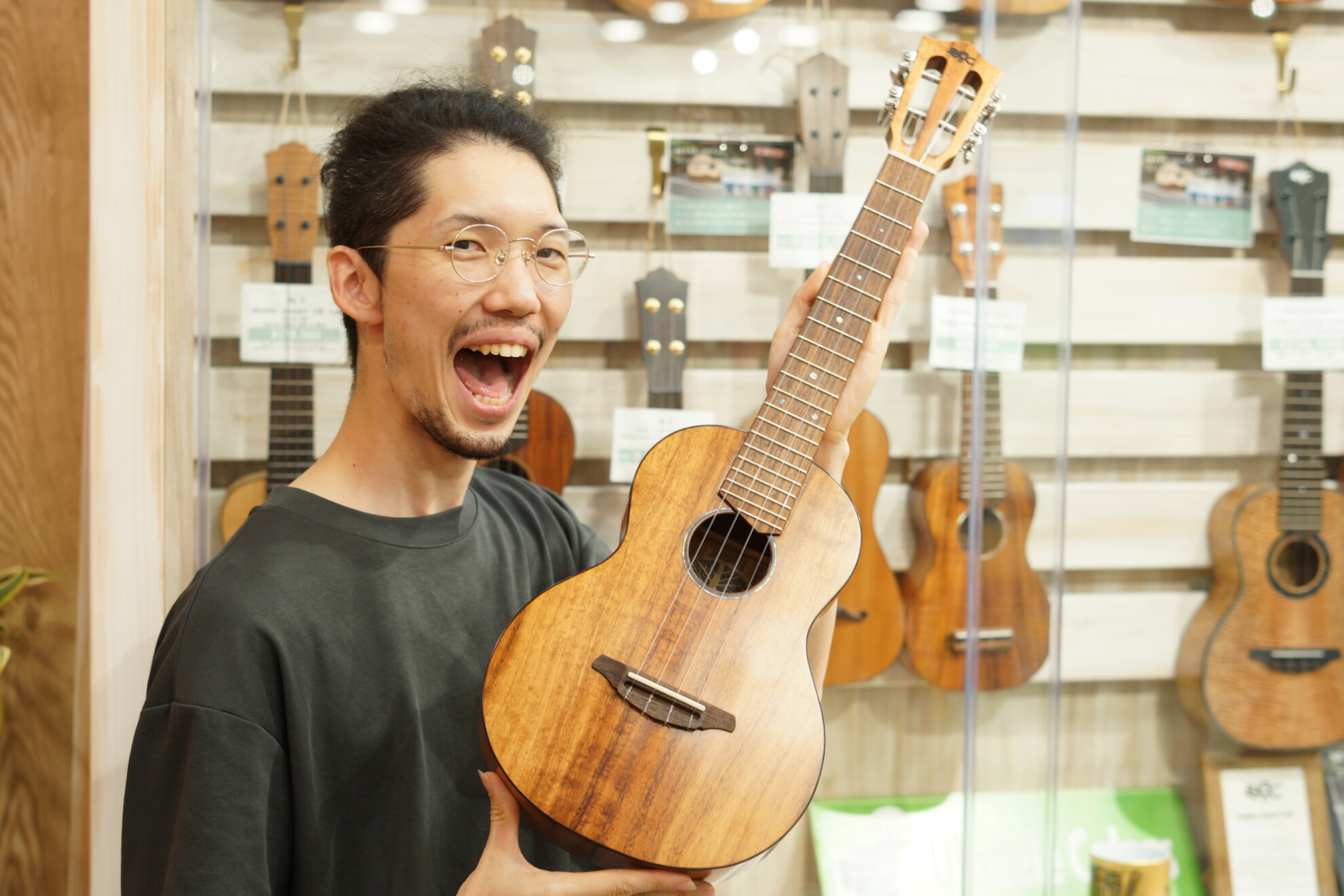 ★ウクレレ★ Sublime Guitar Craft Pine-SLN Standard #37 - All Curly